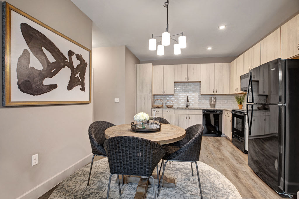 Apartments @ Eleven240 – photo 2