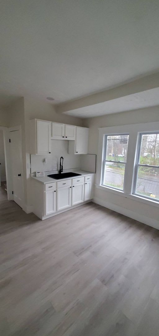 Charming 3-Bedroom Property in Prime Location – photo 4