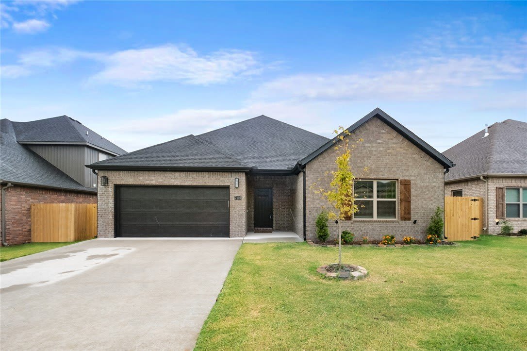 7105 SW High Meadow Boulevard – photo 1