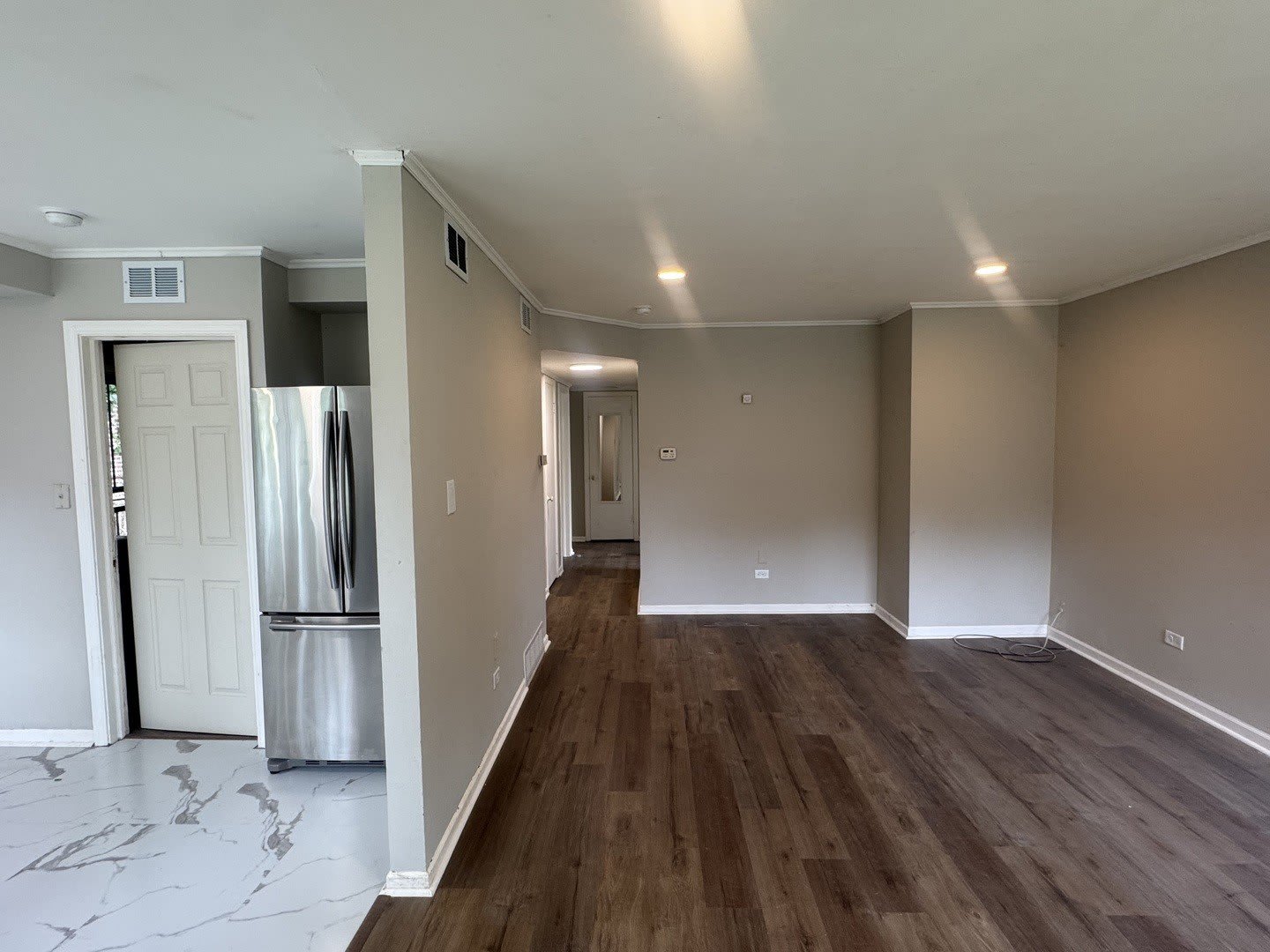 14428 University Avenue – photo 3