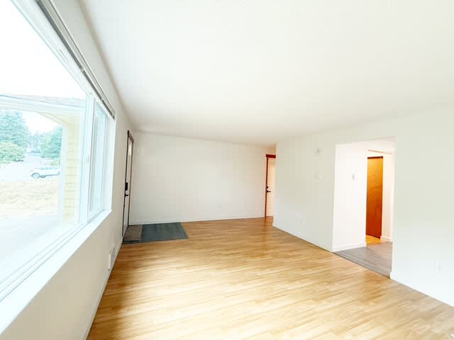 3365 Southeast Carmae Drive – photo 4