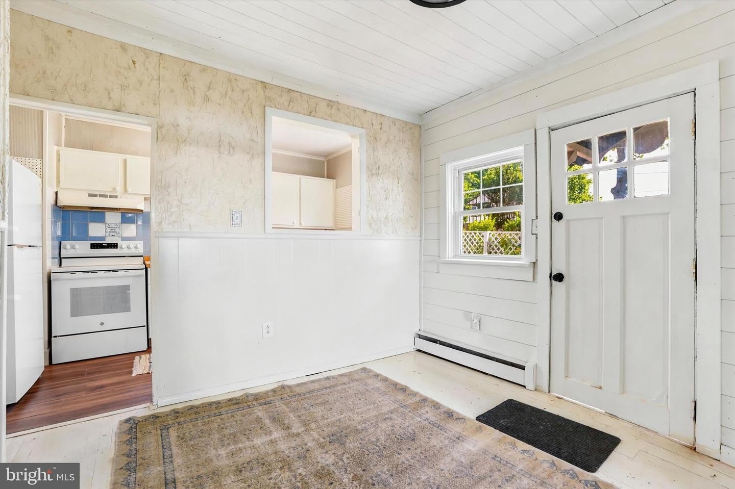 7015 RIVERVIEW AVE – photo 4
