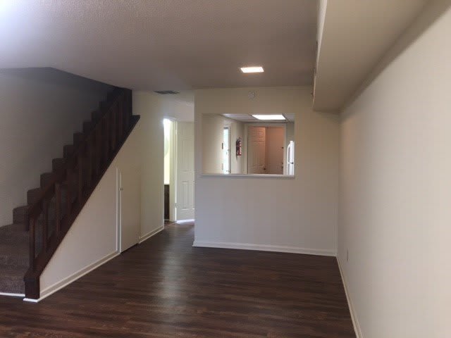 200 Woody Road – photo 5