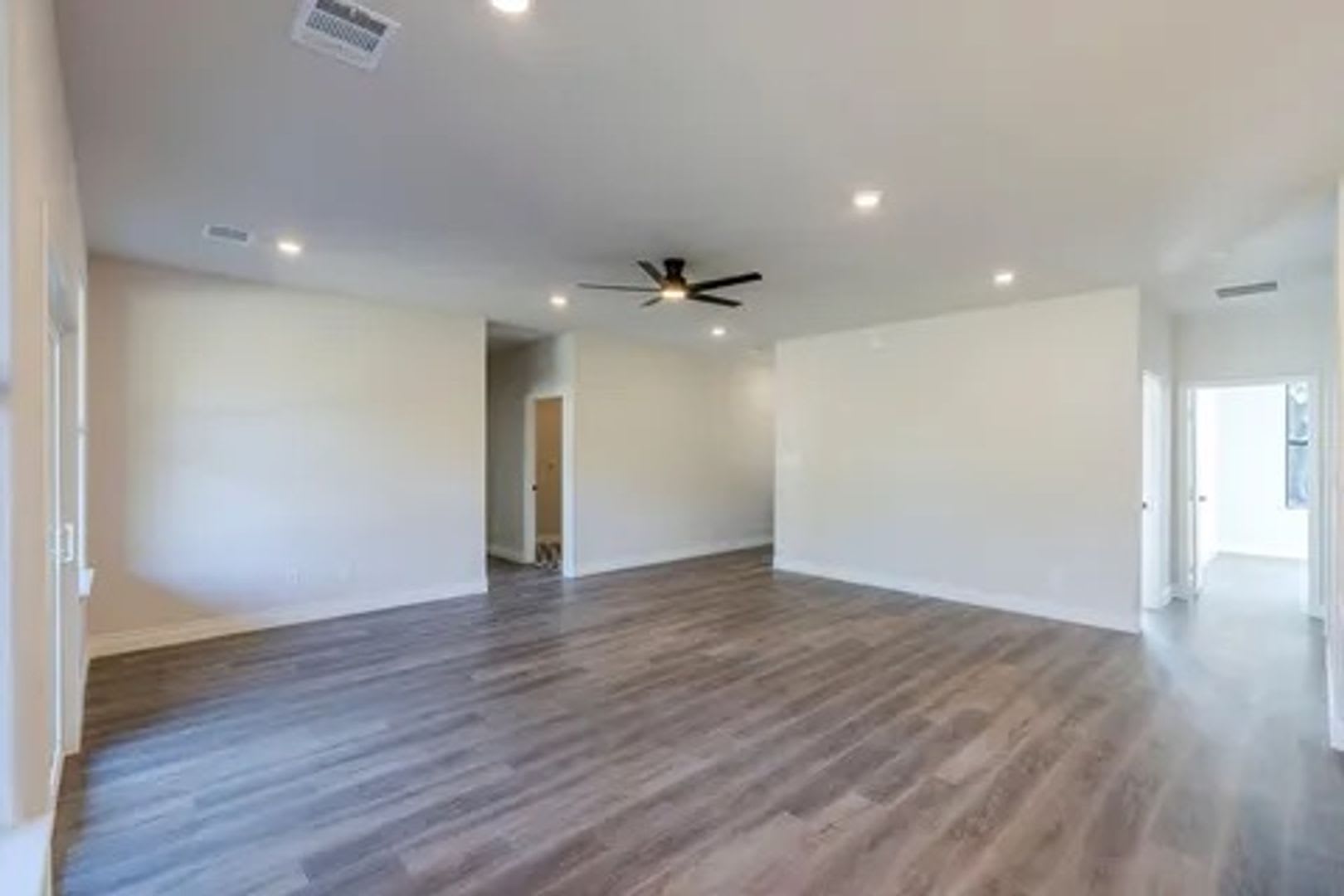 Coming Soon! Beautiful 4/2/2 in Granbury, Texas – photo 5