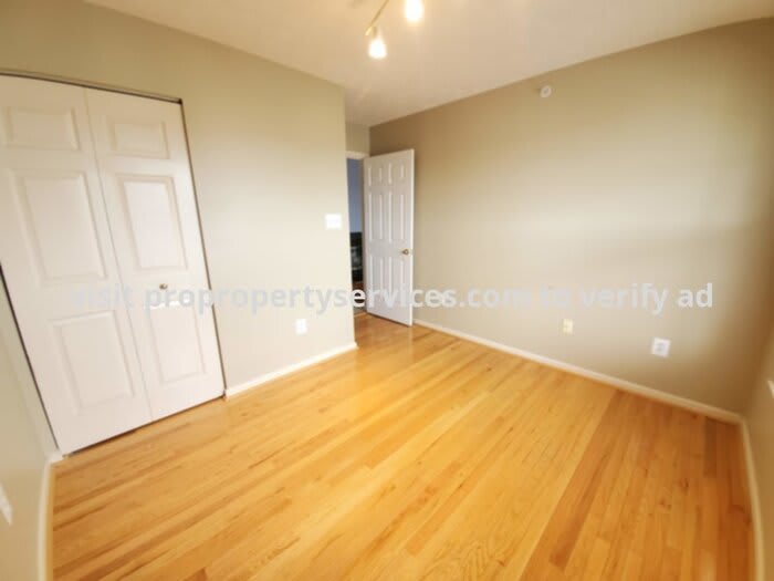 902 Blueleaf Court – photo 4