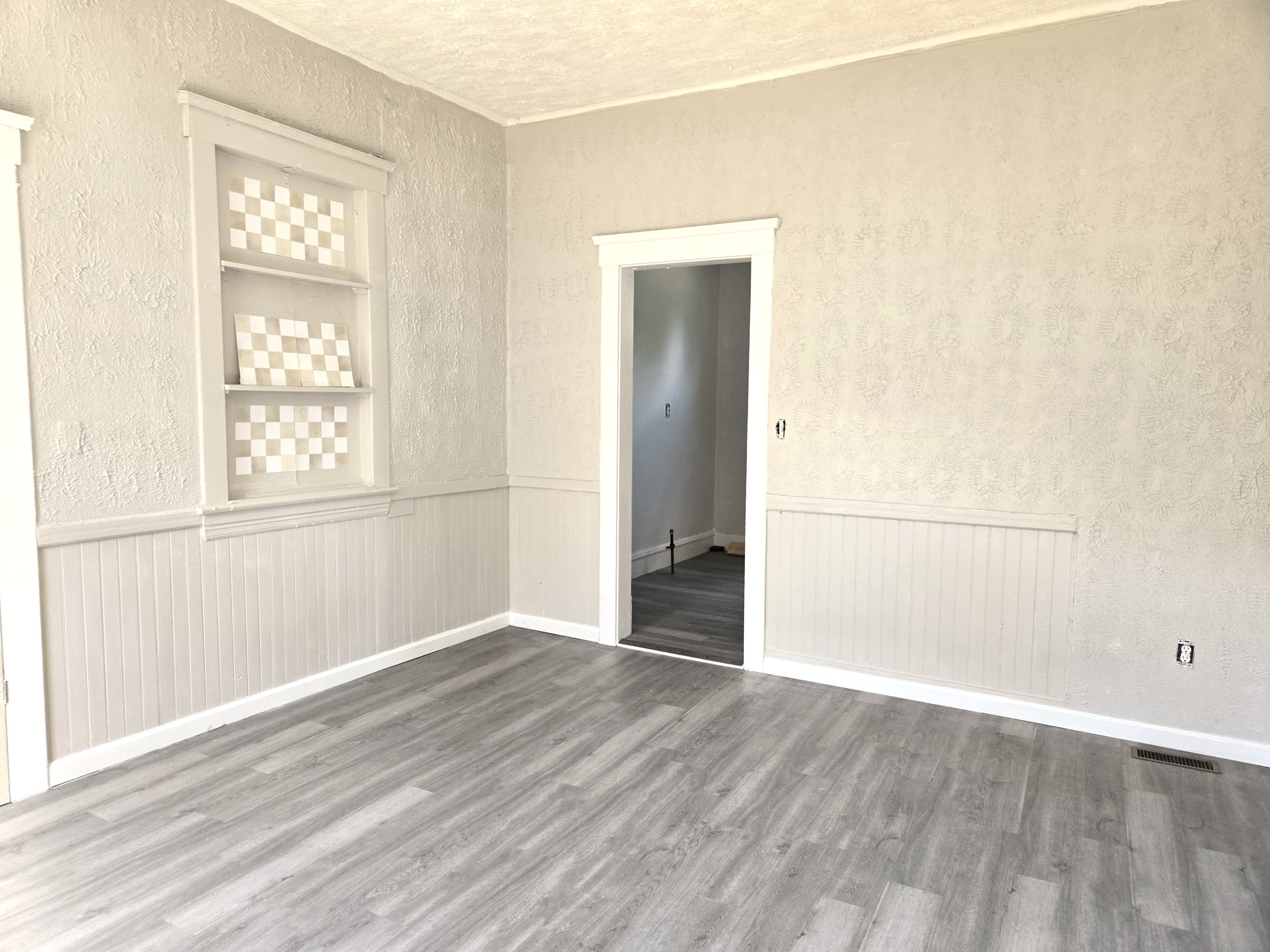 3912 Archwood Avenue – photo 3
