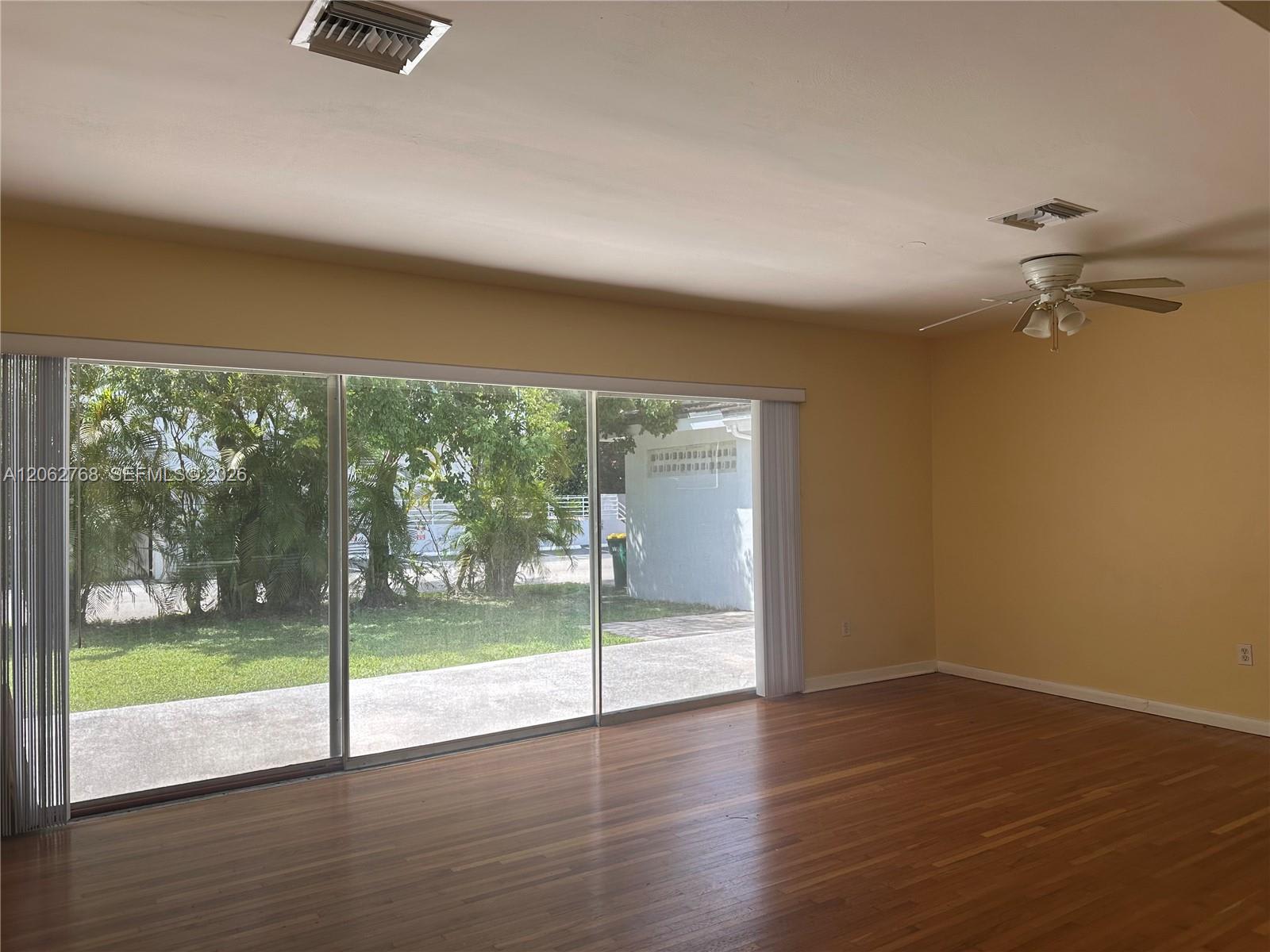 5340 Orduna Drive – photo 5