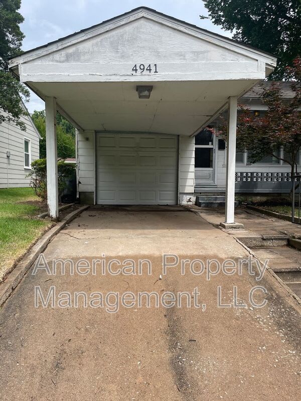 4941 S. Detroit Ave. – photo 1