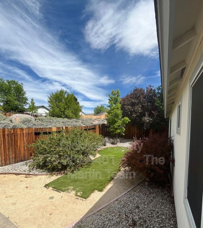 2210 Desert Village Court – photo 3