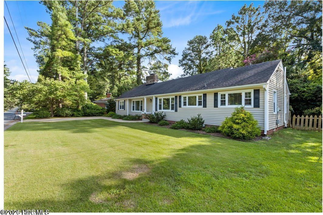 1104 N Overlook Drive – photo 2