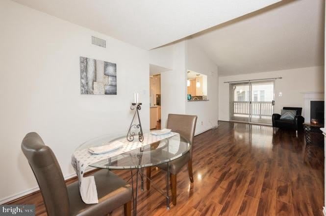 1519 LINCOLN Way – photo 2