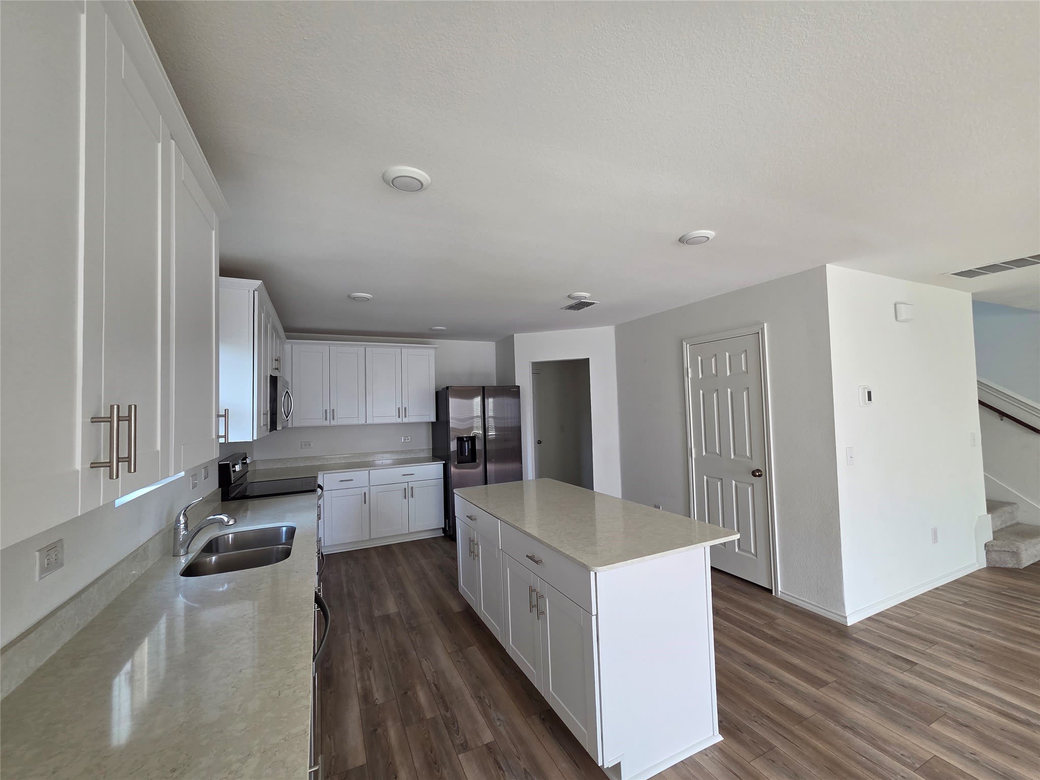 837 Breakwater Drive – photo 3