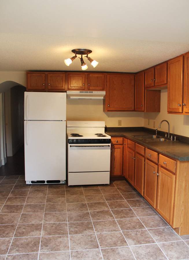 122 Archibald St – photo 2
