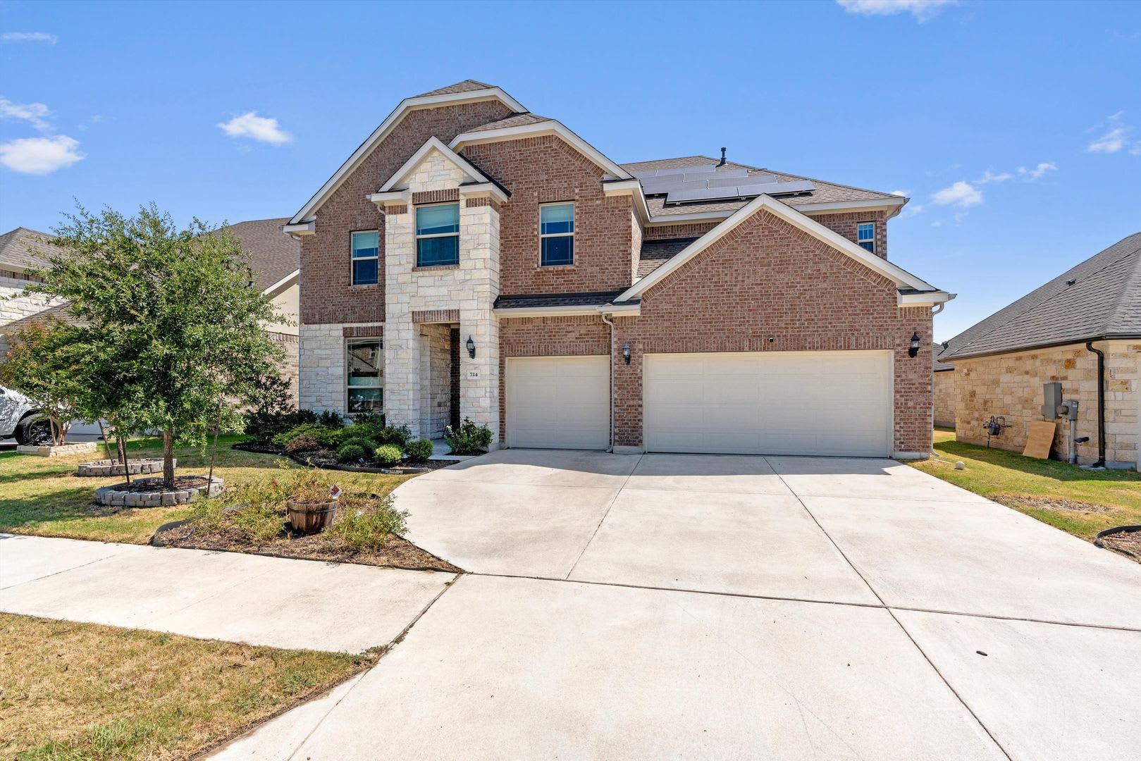 724 Landing Ln, Leander, Texas 78641 – photo 1