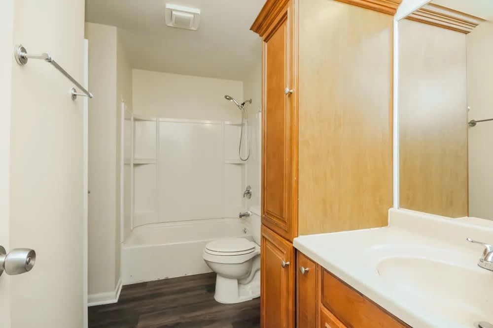 2041 East Radcliffe Drive – photo 1