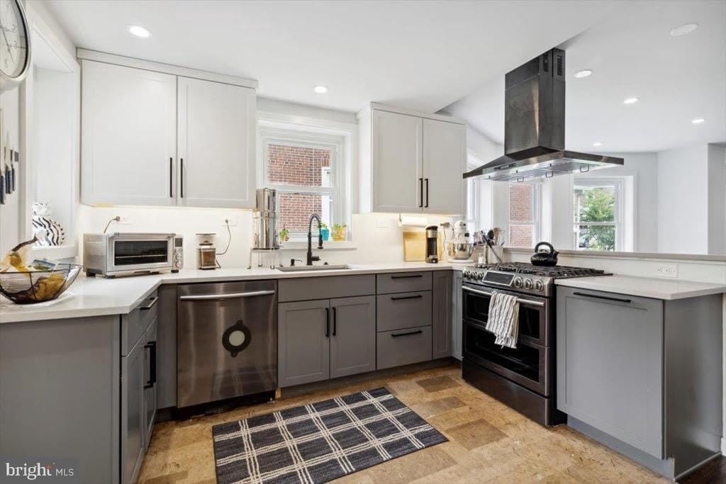 224 EDGEMONT AVENUE – photo 2