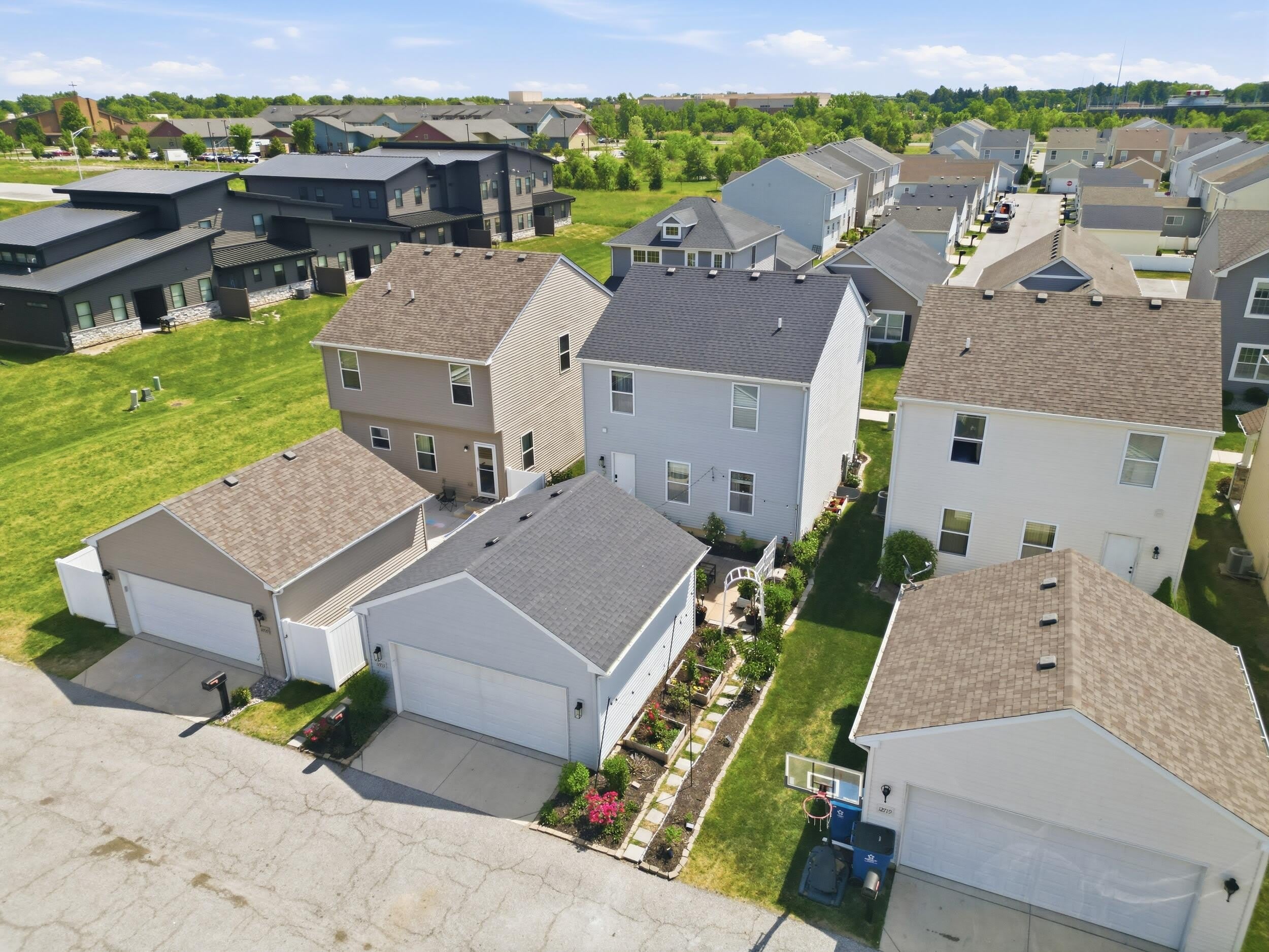 12713 Ellsworth Lane – photo 4
