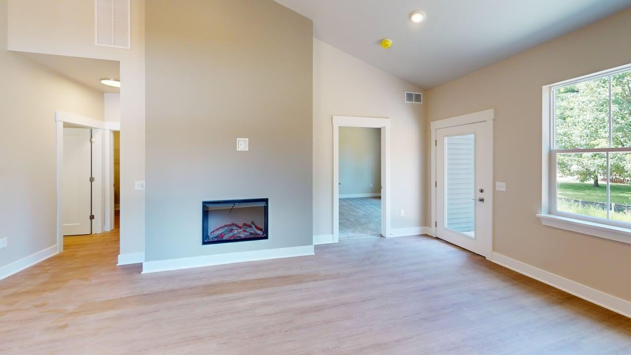 Riverwalk Townhomes – photo 4