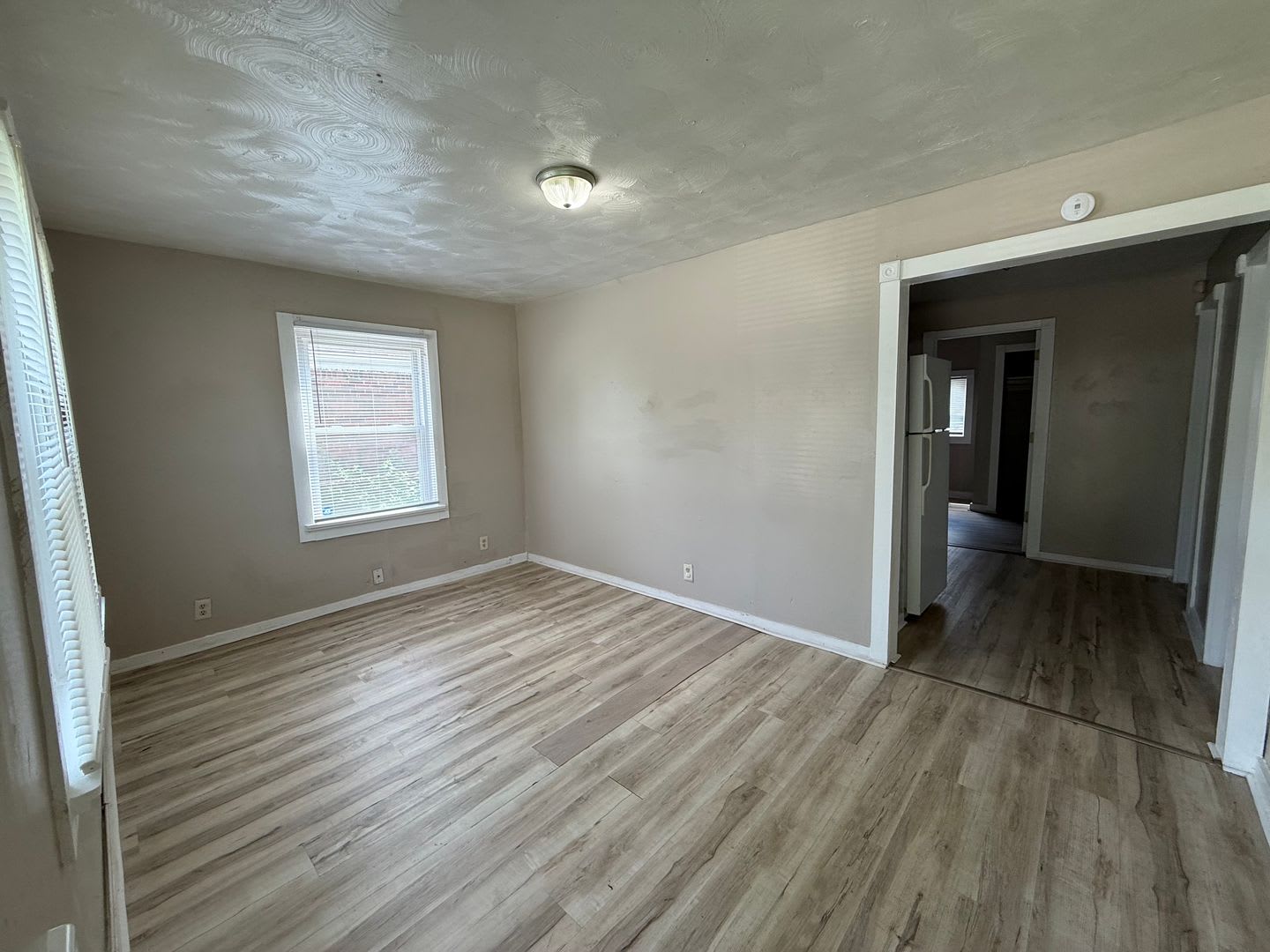 2 Bedroom/1 Bath – photo 3
