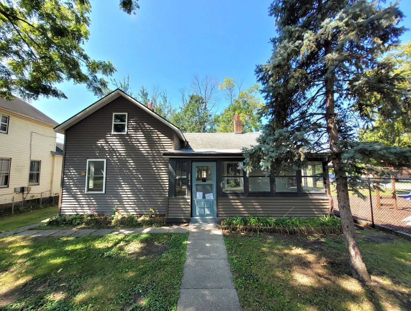 Updated North Side Home – photo 1
