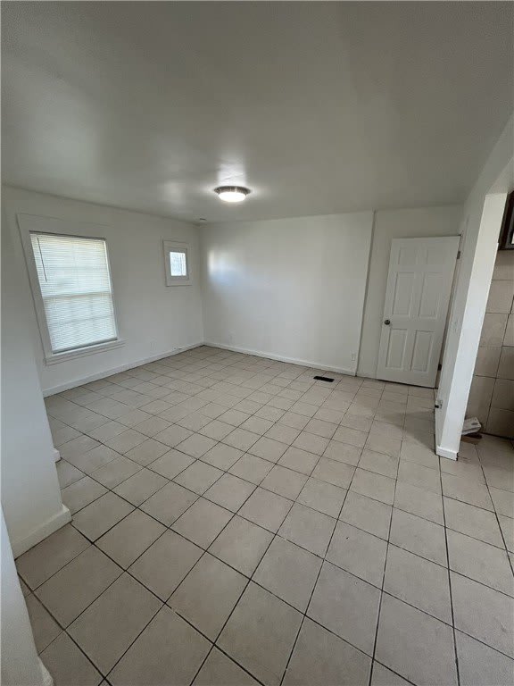 301 Weaver Street – photo 5