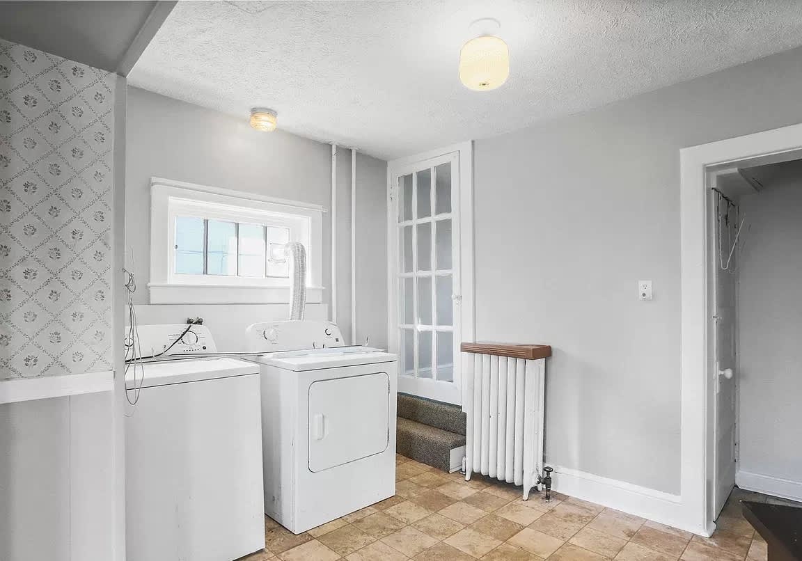 25 East Baltimore Street – photo 4