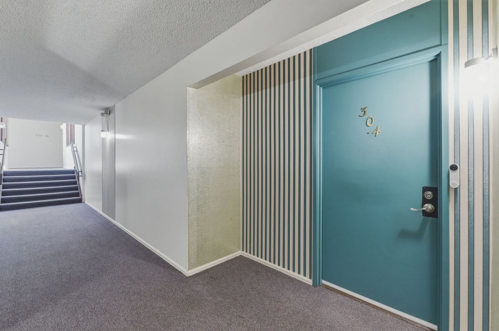 Spacious 3 Bedroom 2 Bathroom Unit – photo 2
