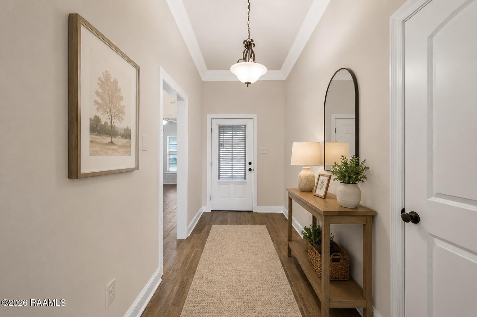 206 Sparrowhawk Street – photo 2