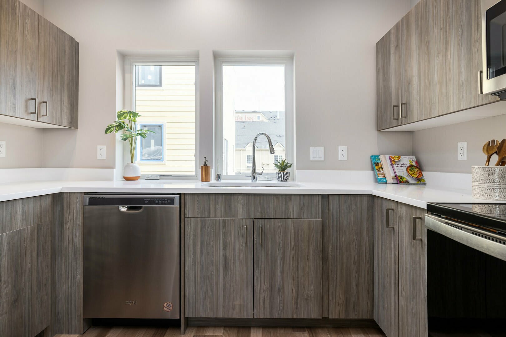 910 21st Street – photo 4