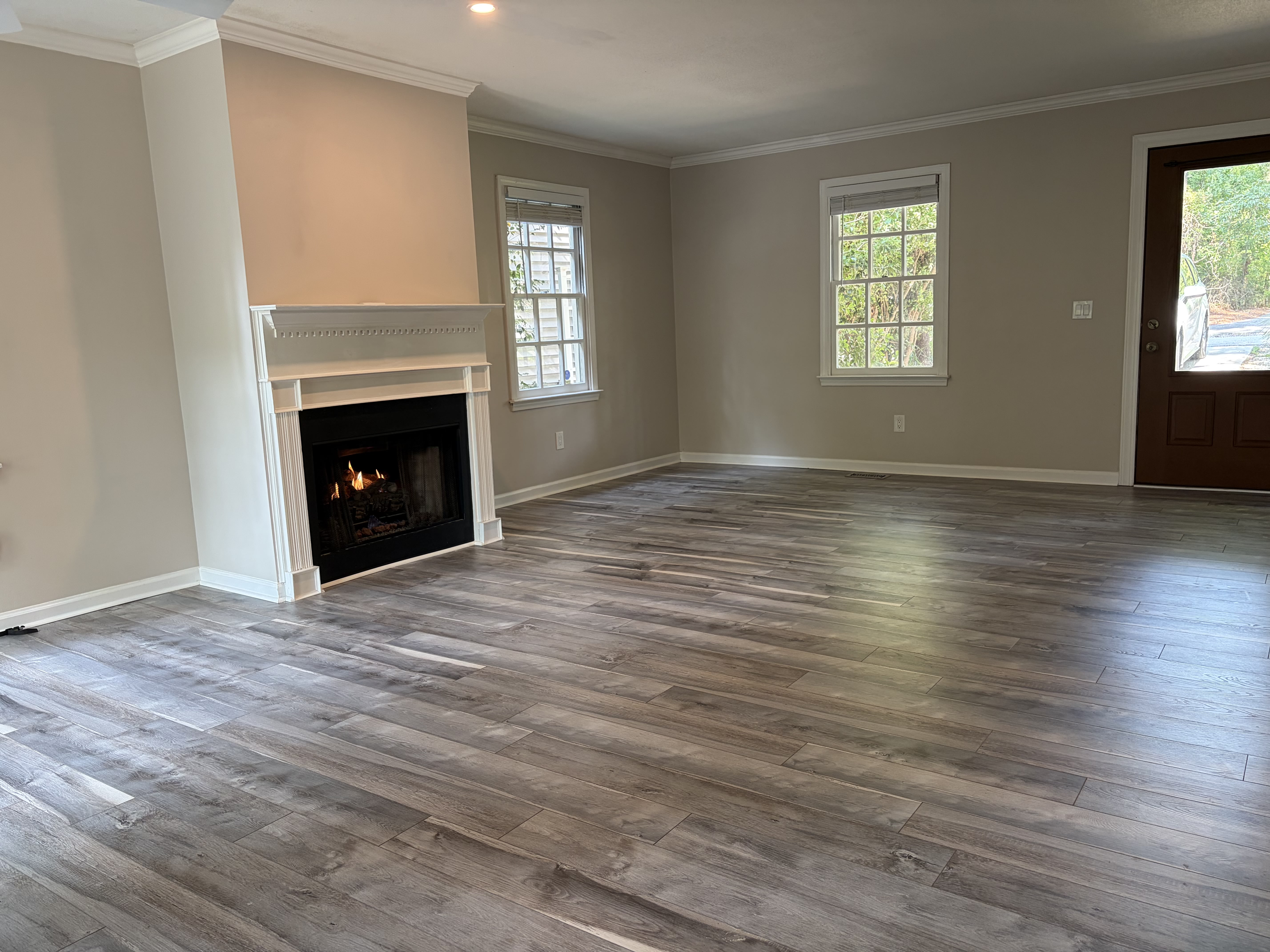 1047 Hilton Point Rd – photo 5