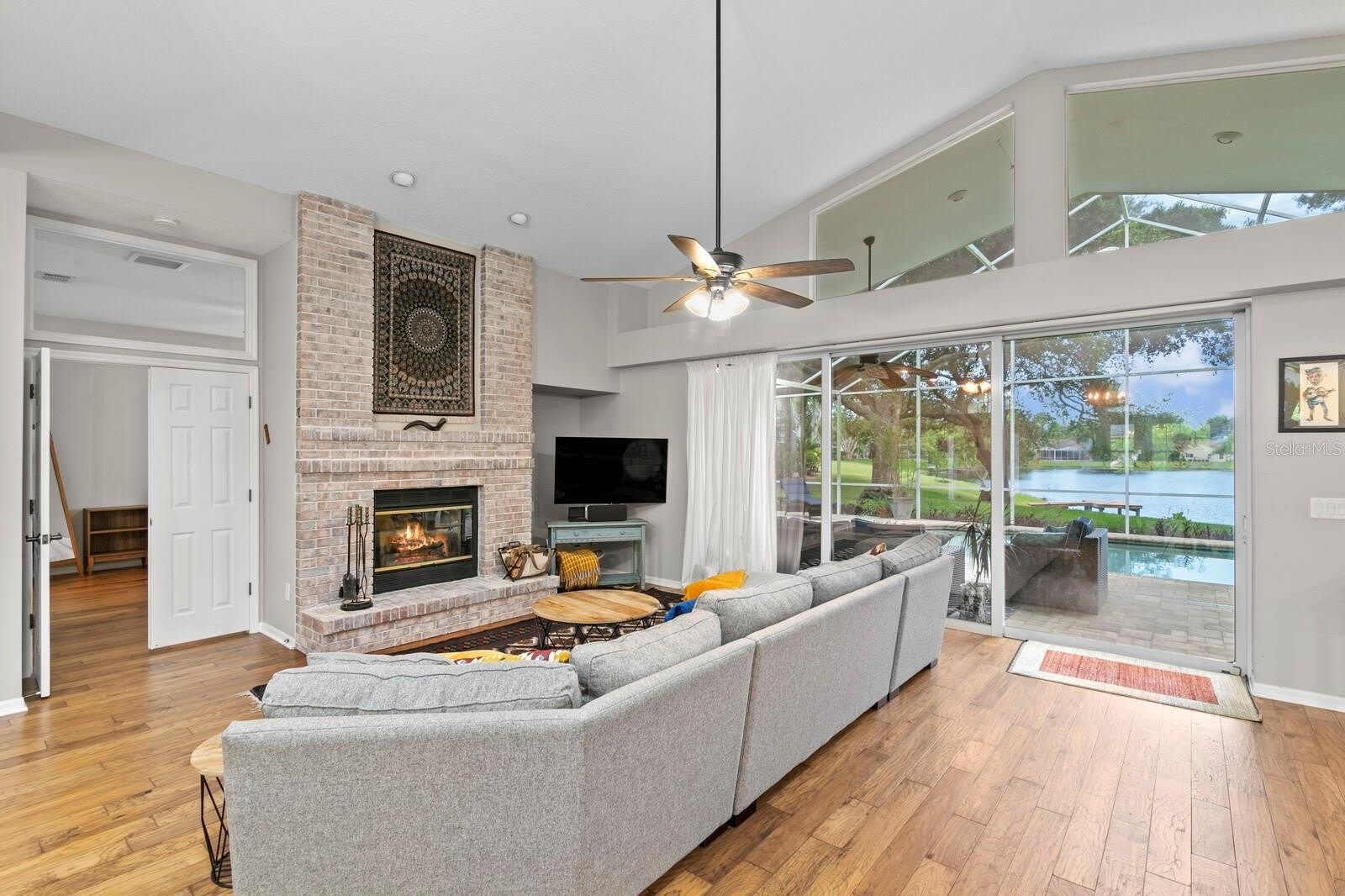 8412 RIDGEBROOK Circle – photo 4