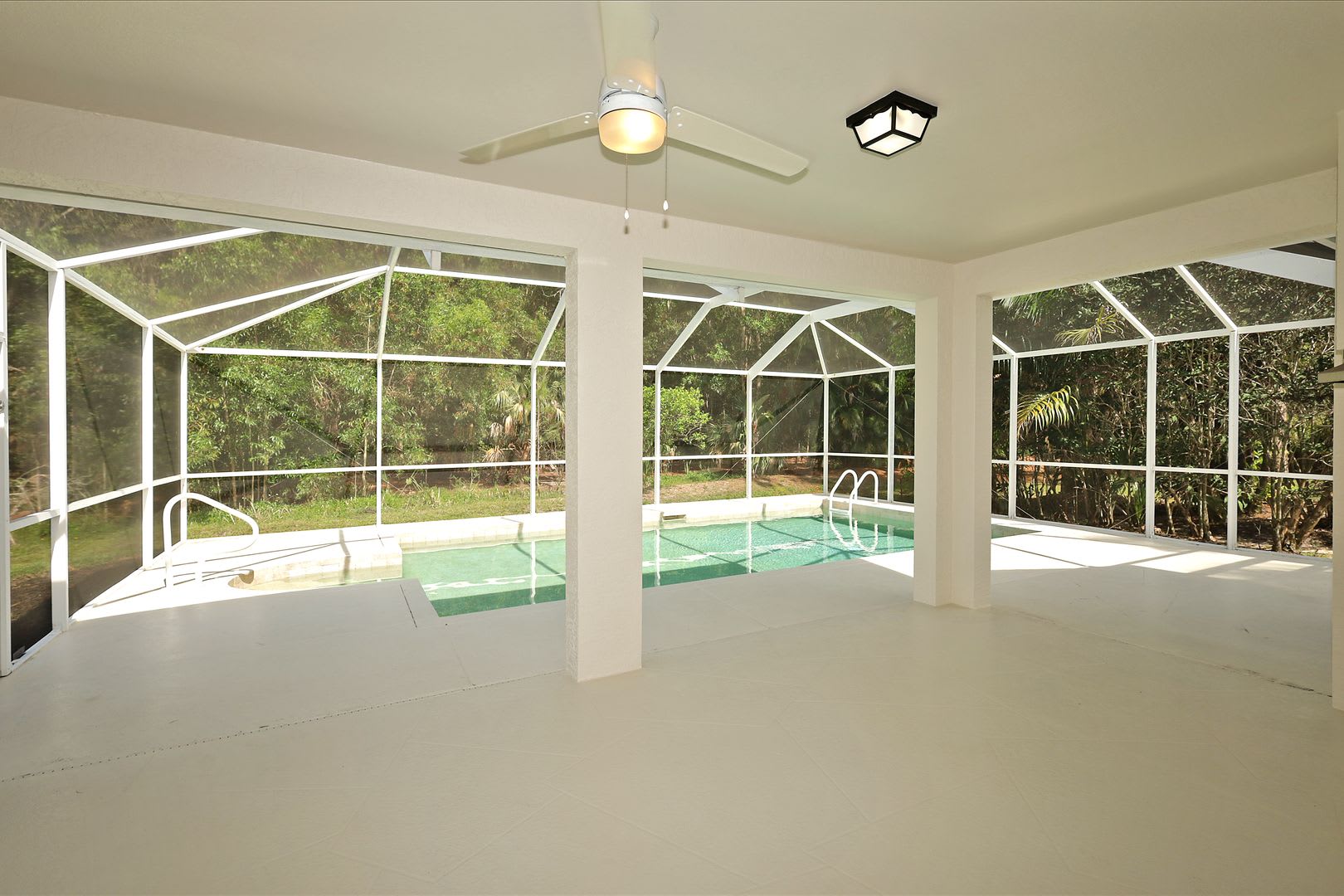 *** POOL HOME***NORTH NAPLES***FALCONS RIDGE***SF HOME***4 BEDS/2 BATHS*** – photo 5