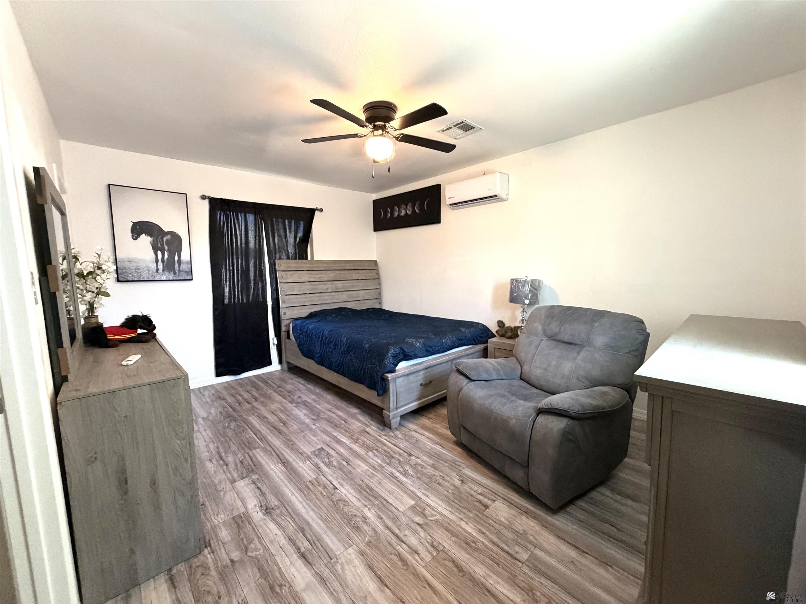 1425 S 9 AVE – photo 5