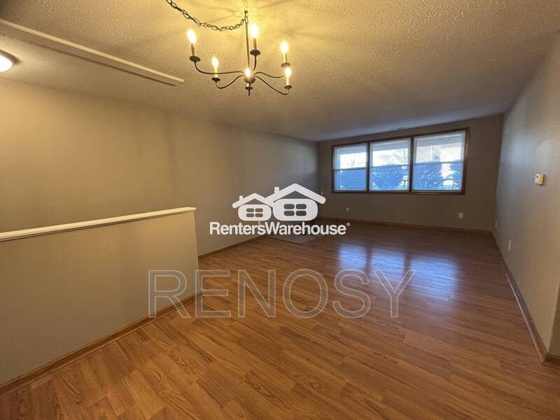 7815 Douglas Ave – photo 5