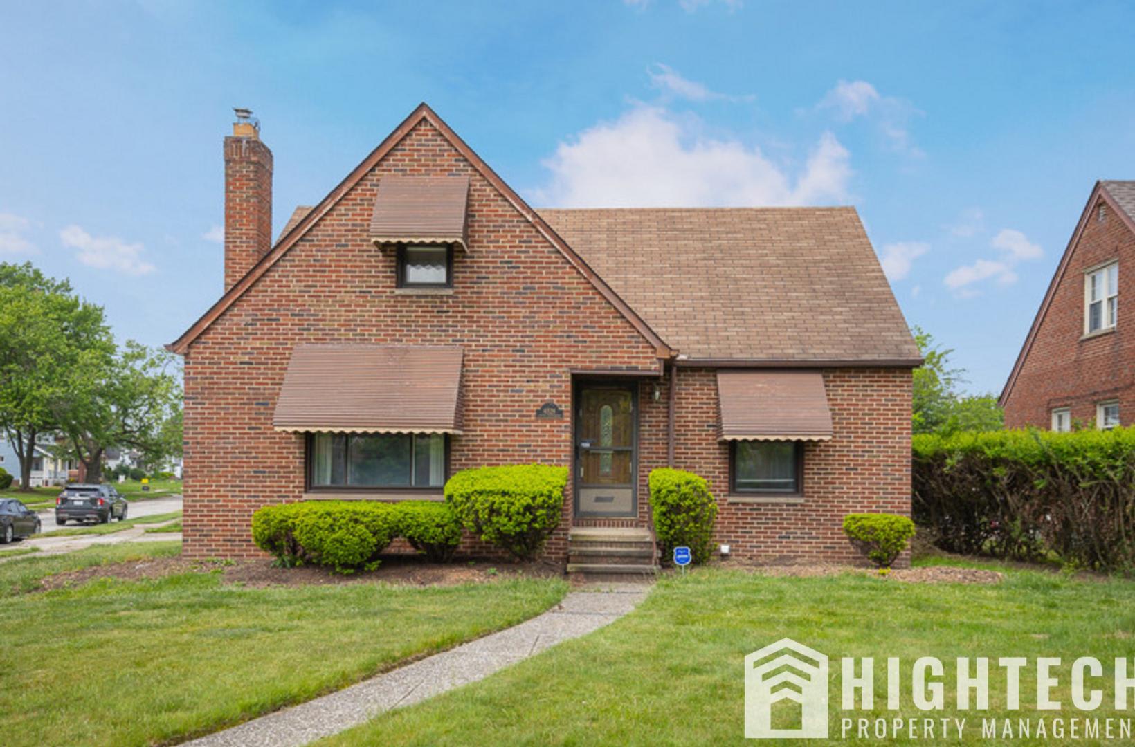 3 bedroom/1 bath! PARMA!! – photo 1