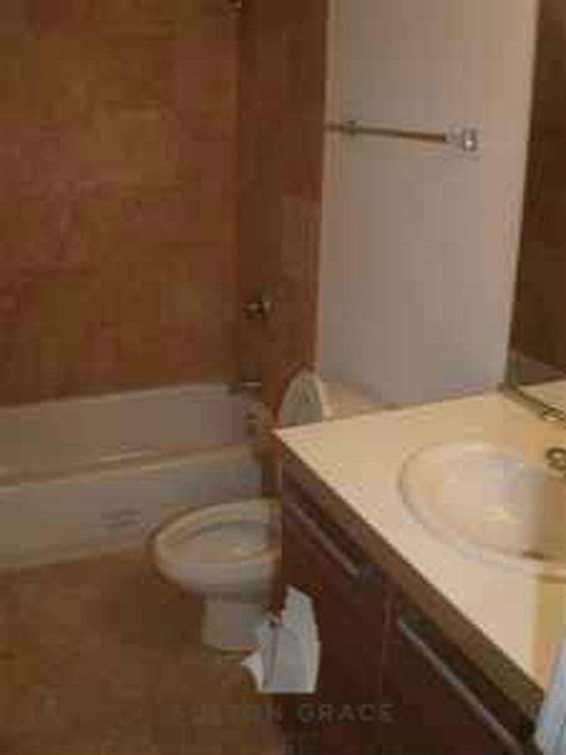 1212 W Foster Ave – photo 4