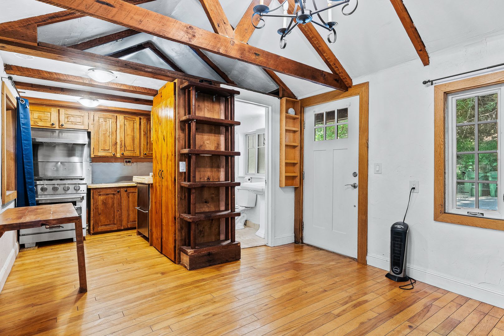 Cozy Cabin Retreat in Scotts Valley – Ideal for Commuters – photo 3