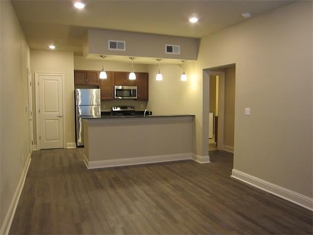 2725 INDEPENDENCE Street – photo 4