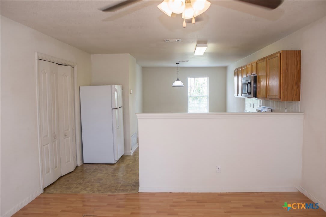 413 Brittney Way – photo 3