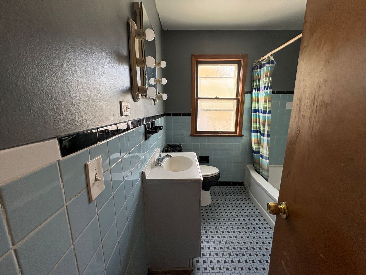 16914 Maple Hts Blvd – photo 2