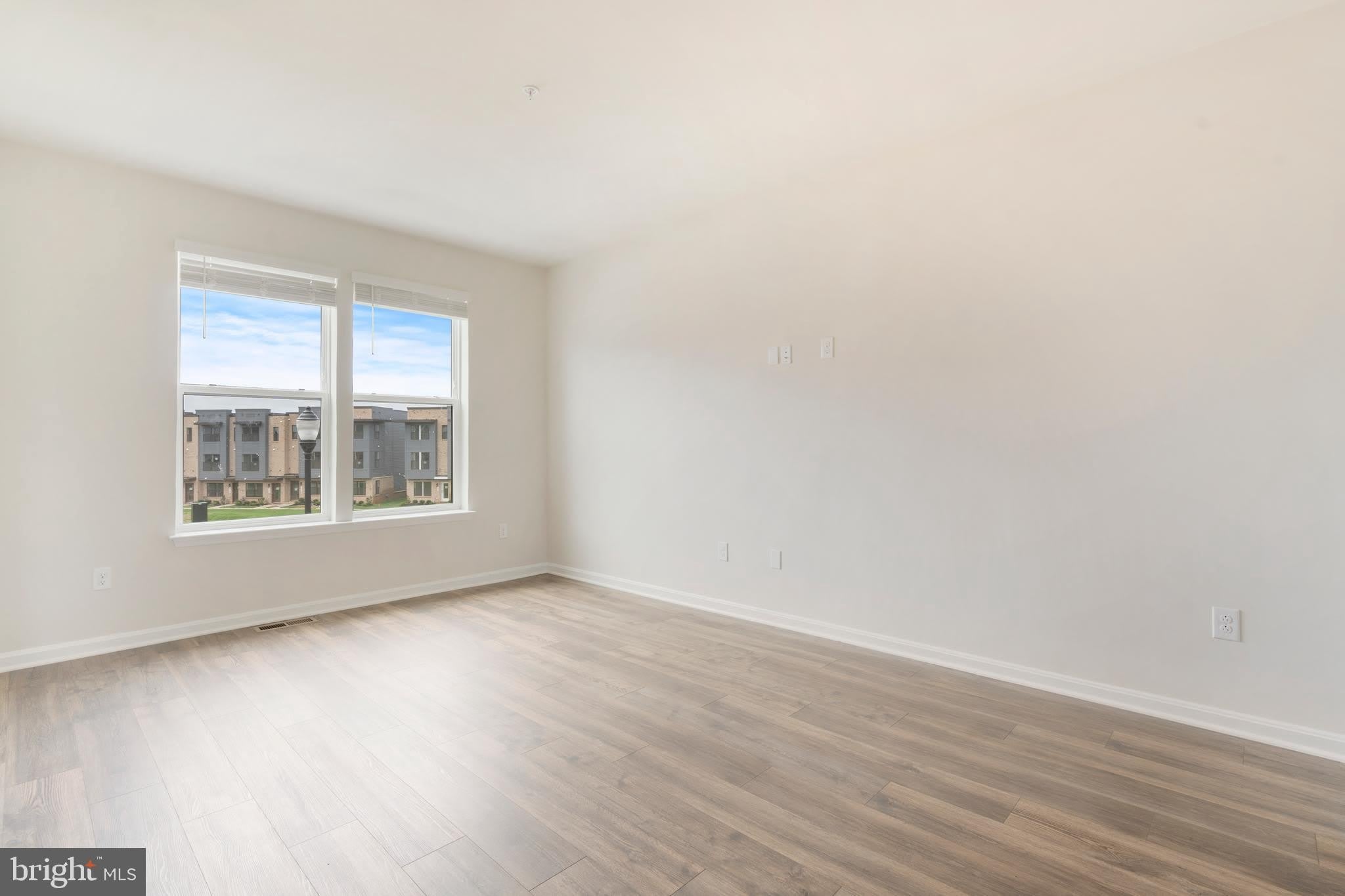 420 CARROLL WALK AVE – photo 5