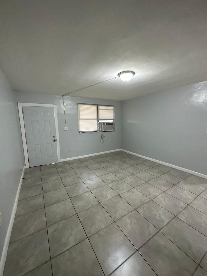 1230 W 3 St. – photo 2