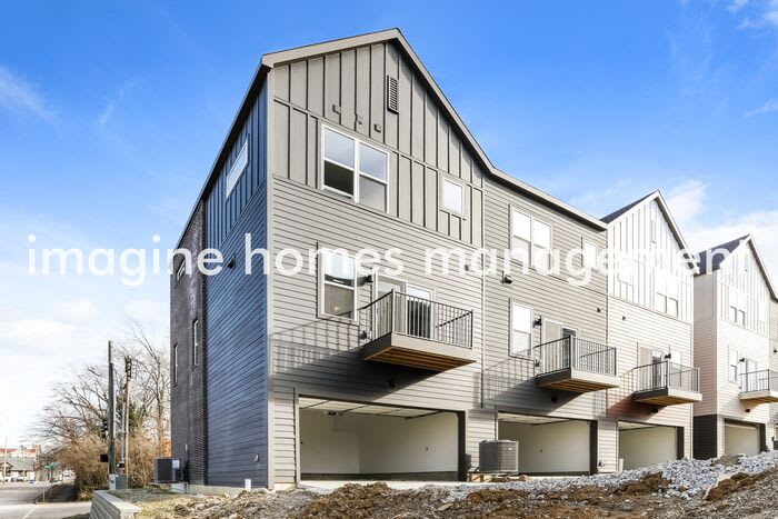 661 William Howard Taft Road – photo 1