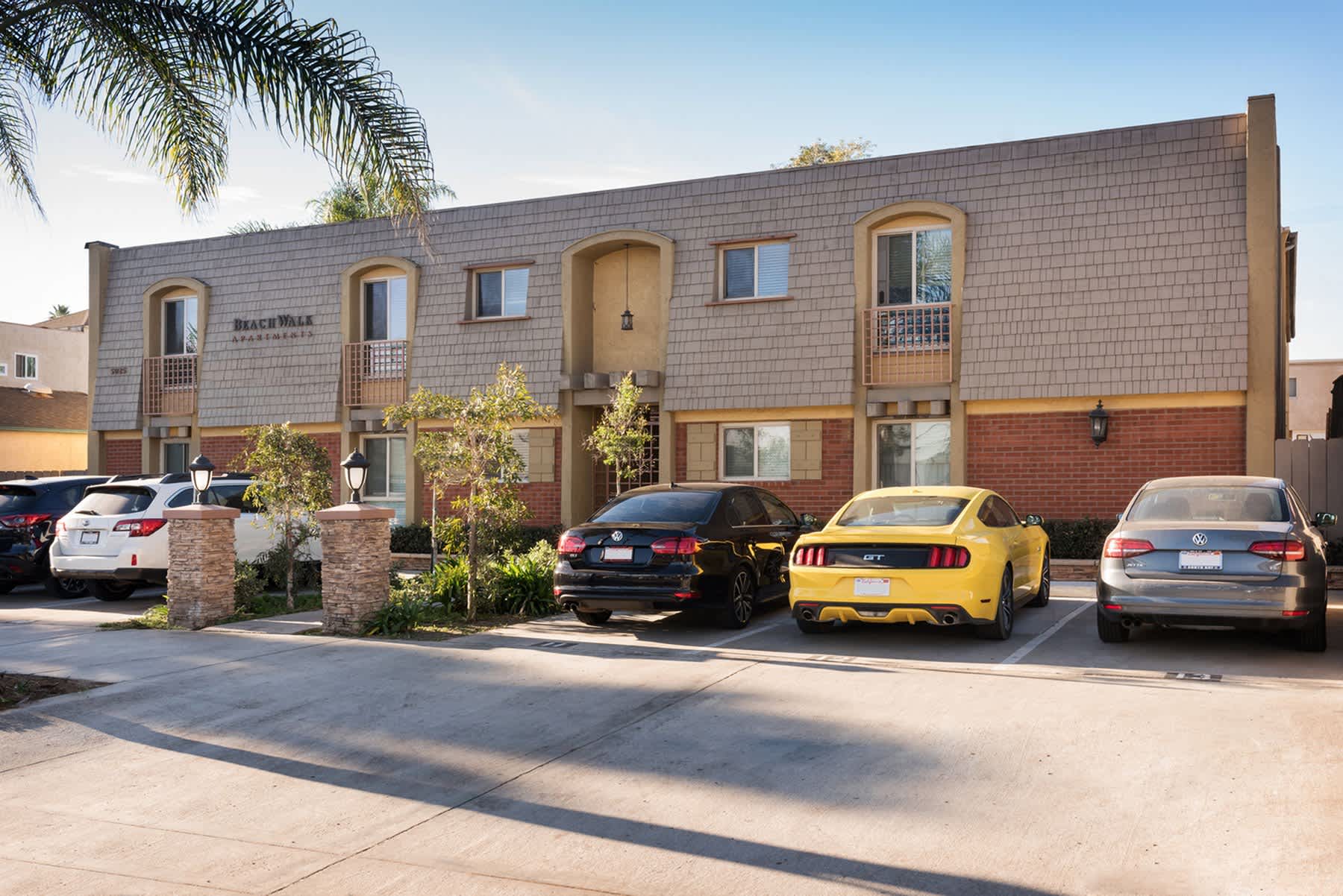 Elán Beachwalk Apartments – photo 3