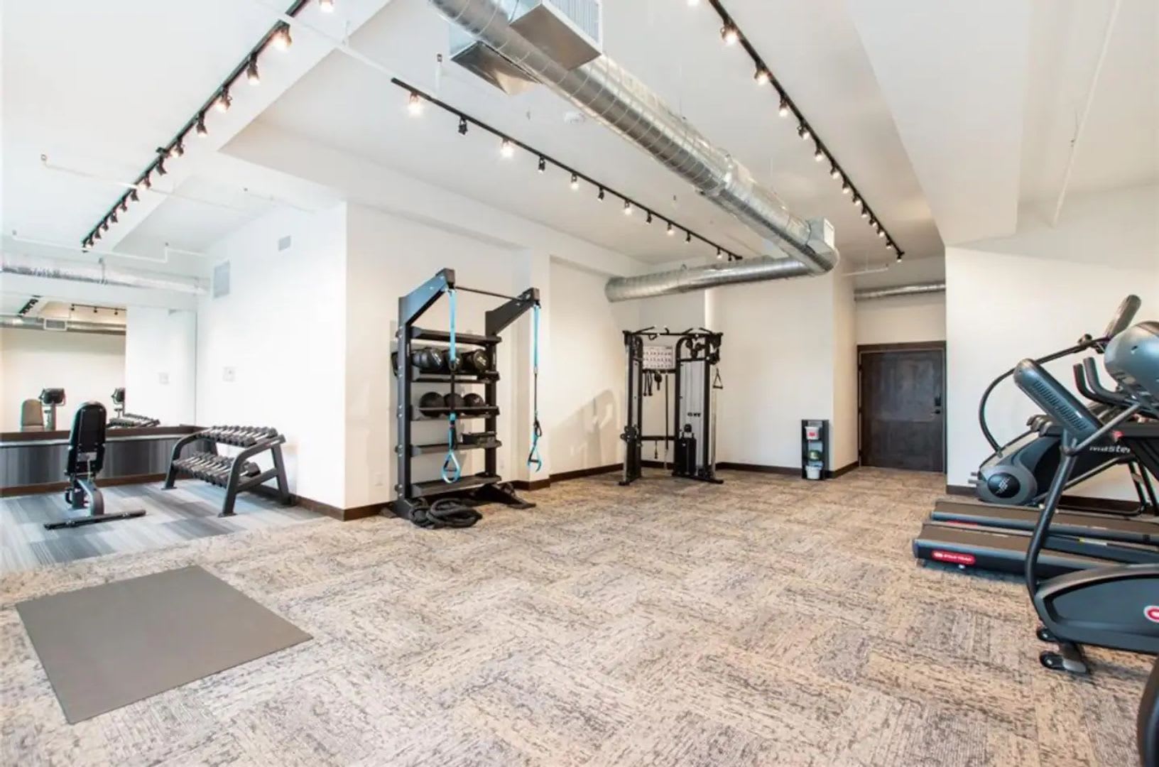 510 Nucleus Ave. – photo 2