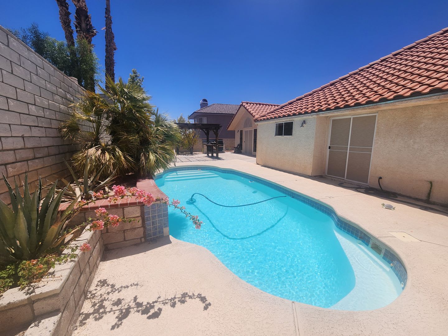 Laughlin Estates Custom Built Pool Home – photo 3