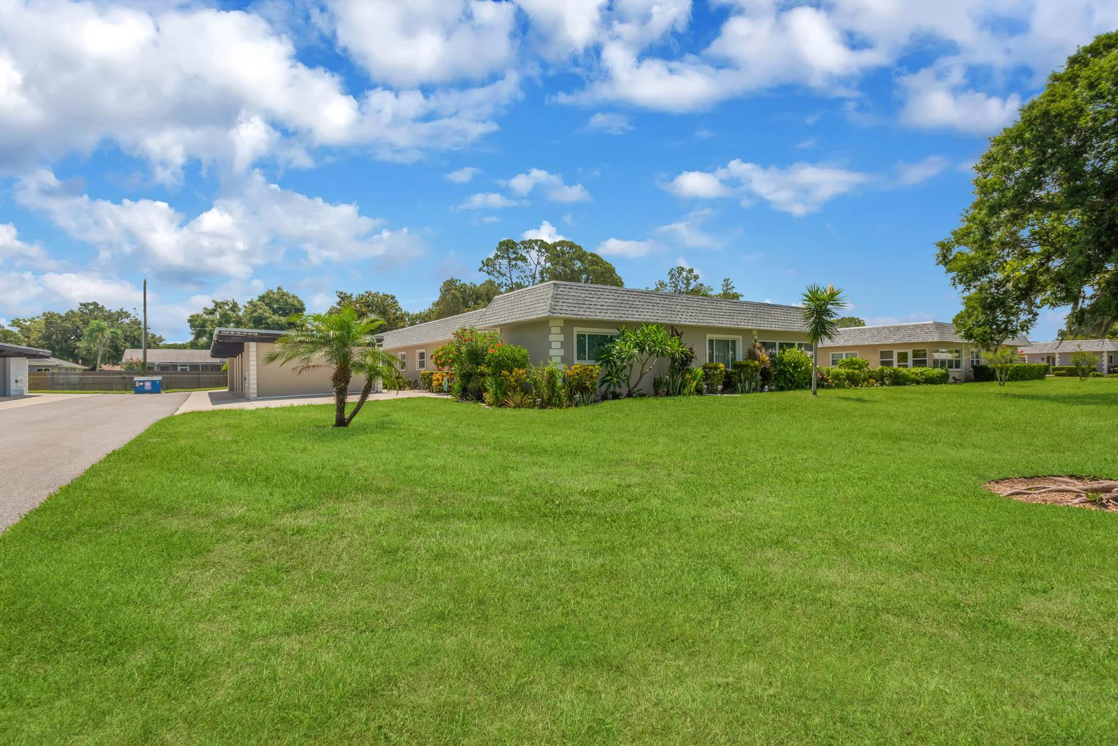 Golf Course Home on Seven Springs Golf and Country Club – photo 4