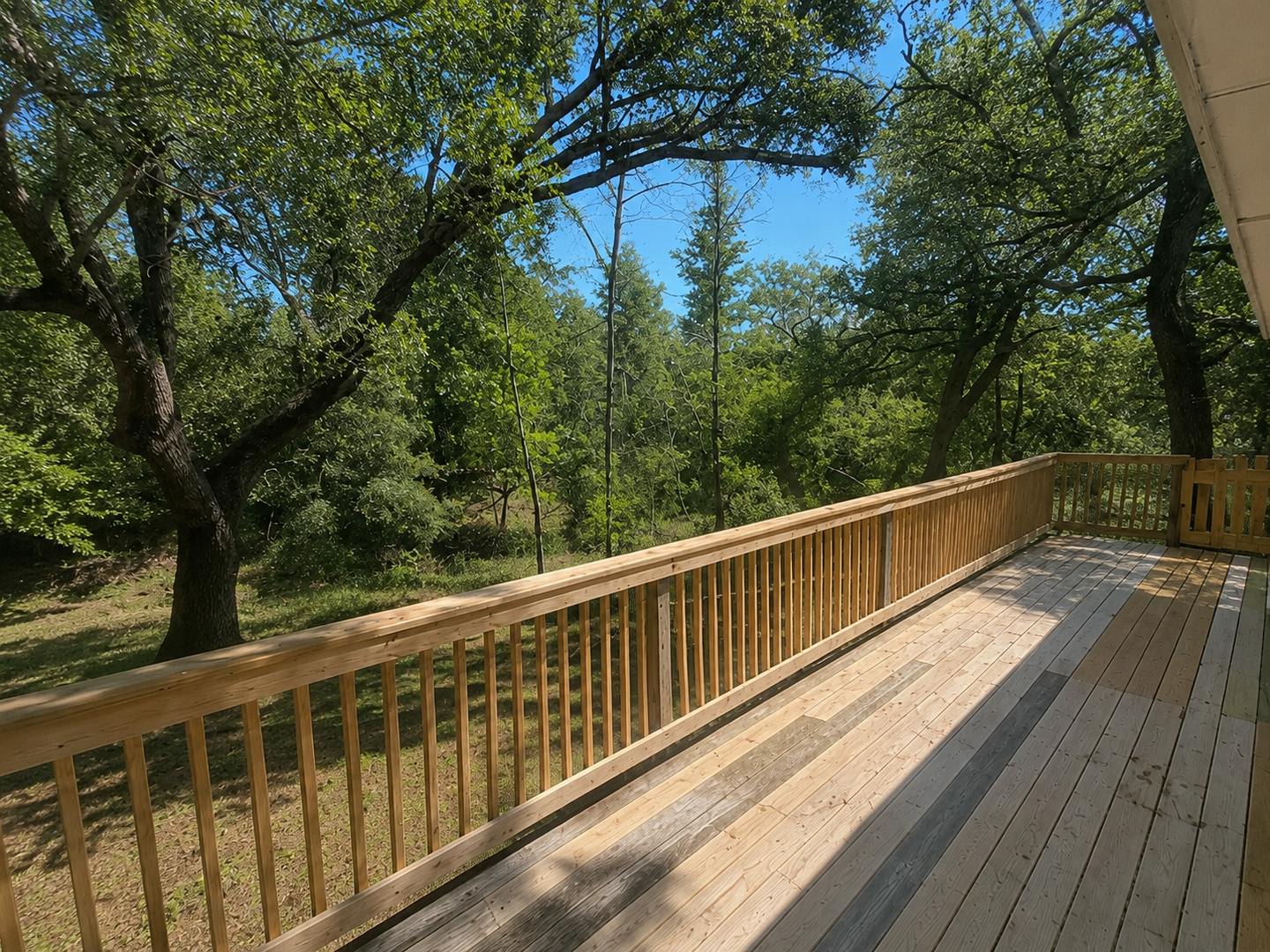 Stunning Riverfront 3BR/2BA Home on the Scenic Withlacoochee River! – photo 3
