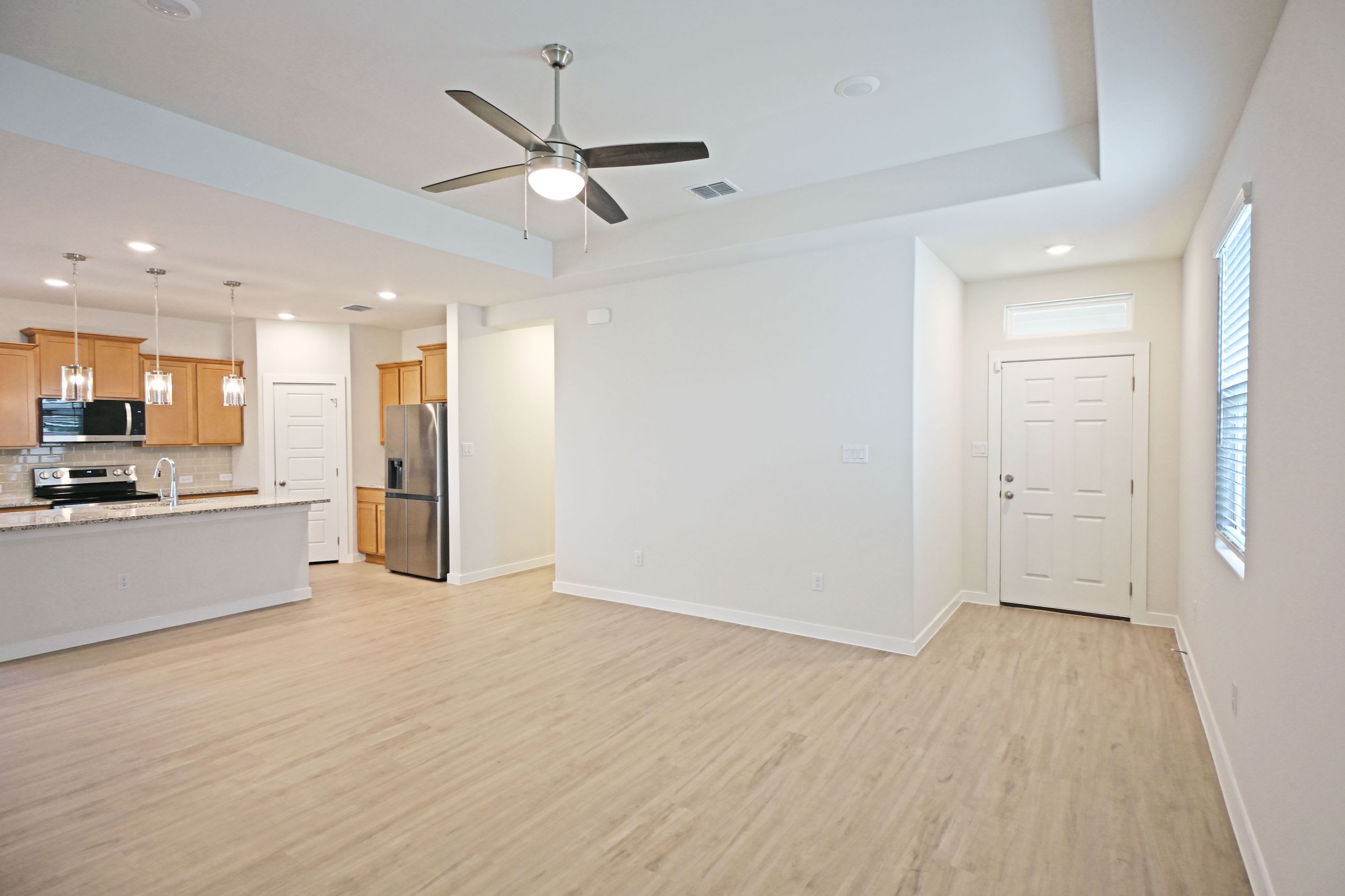 2943 Angelou Street – photo 4