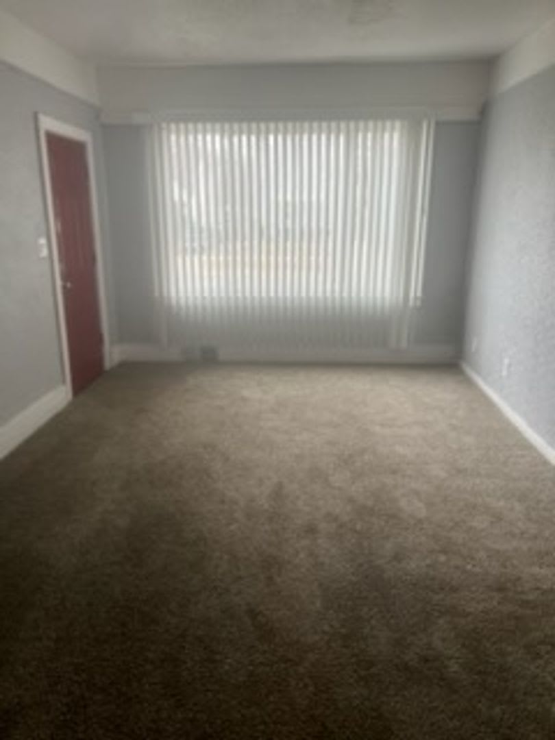 3BR Home in Detroit – photo 4